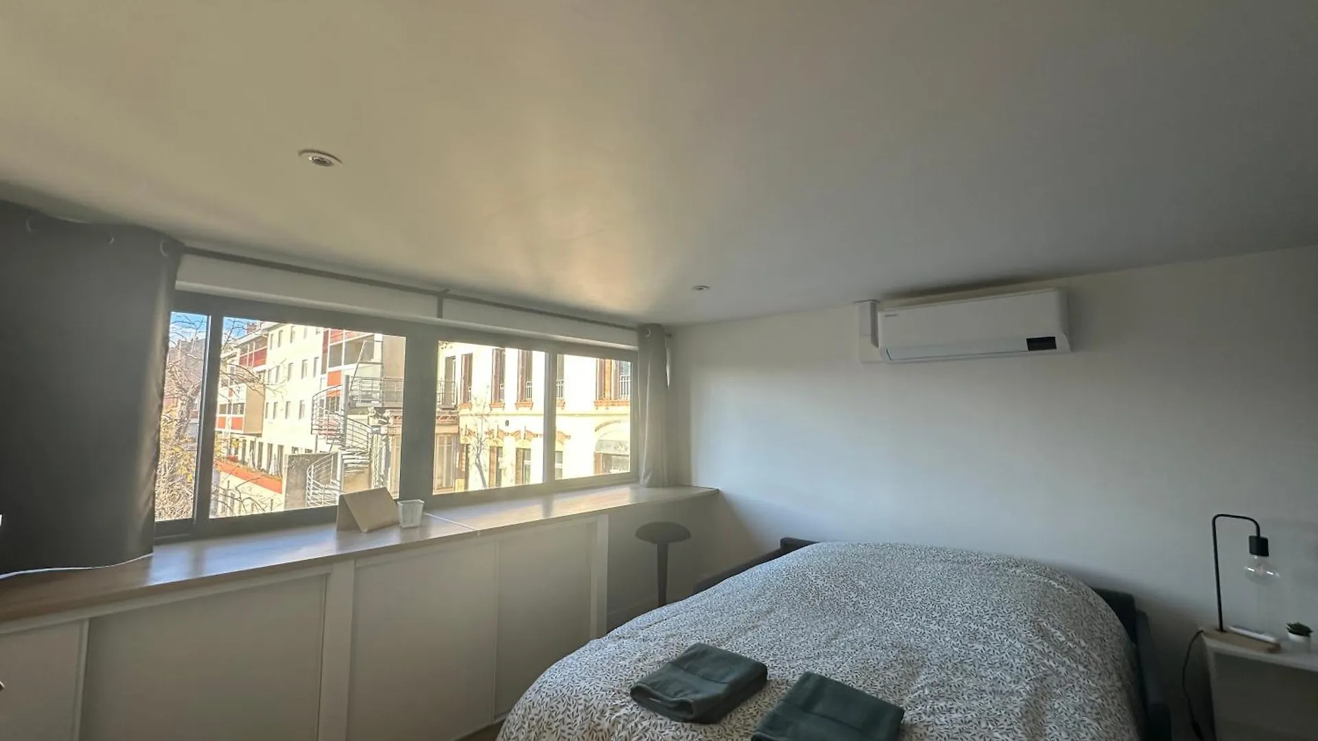 אקס-אן-פרובאנס L'Olivier - Joli Duplex Au Coeur Du Centre Ville A 2 Pas De La Rotonde Mirabeau Et Des Allees Provencales